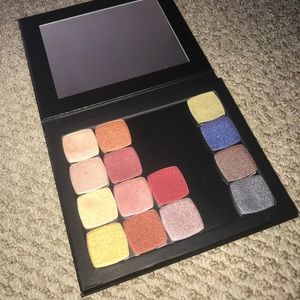 magnetic palette and eyeshadow set!